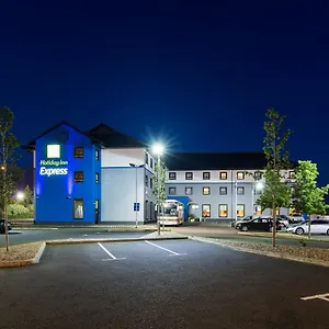 https://holiday-inn-express-antrim-bt41-4ll.belfasthotelsireland.com