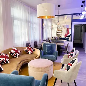 https://perfume-guesthouse.brighton-hotels-england.com